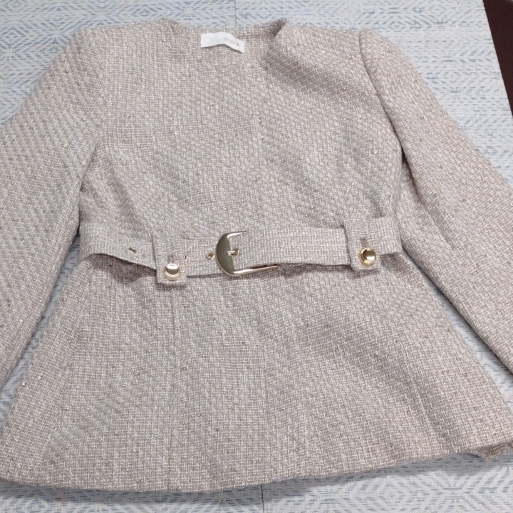 Zara Cream And Gold Textured Women's Blazer - Picture 3 of 16